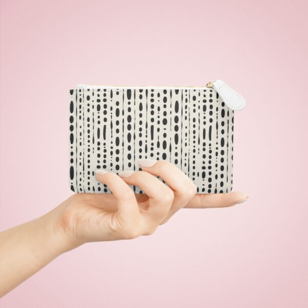 Chic Monochrome Pattern Mini Clutch Bag - Image 4